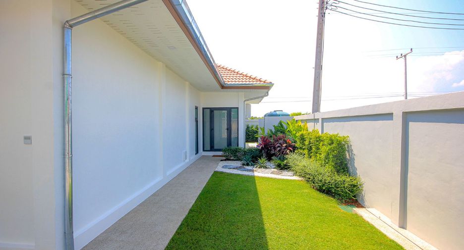 À vendre 3 chambres villa à Hua Hin, Prachuap Khiri Khan