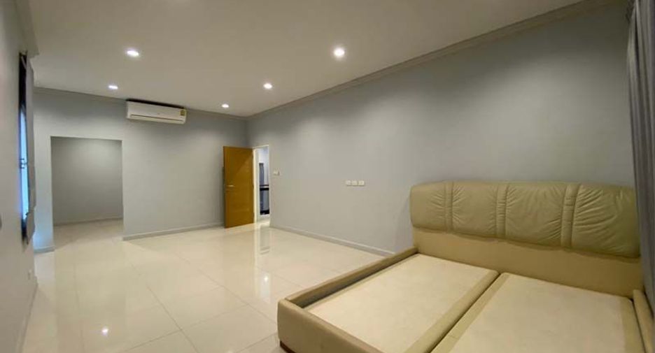 À louer et à vendre 7 chambres maison à Saraphi, Chiang Mai