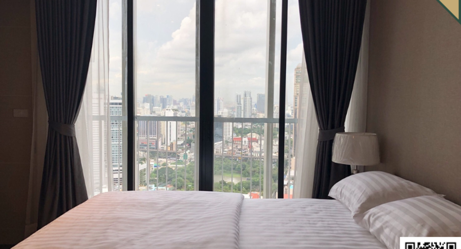 À vendre 2 chambres condo à Khlong Toei, Bangkok