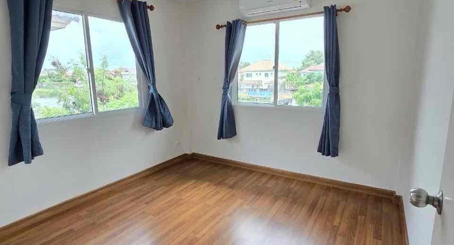 À louer 3 chambres maison à Bang Bo, Samut Prakan