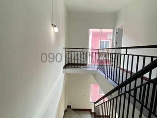 For rent 3 bed townhouse in Phra Samut Chedi, Samut Prakan