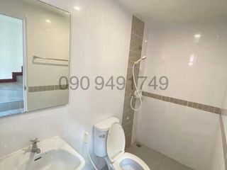 For rent 3 bed townhouse in Phra Samut Chedi, Samut Prakan
