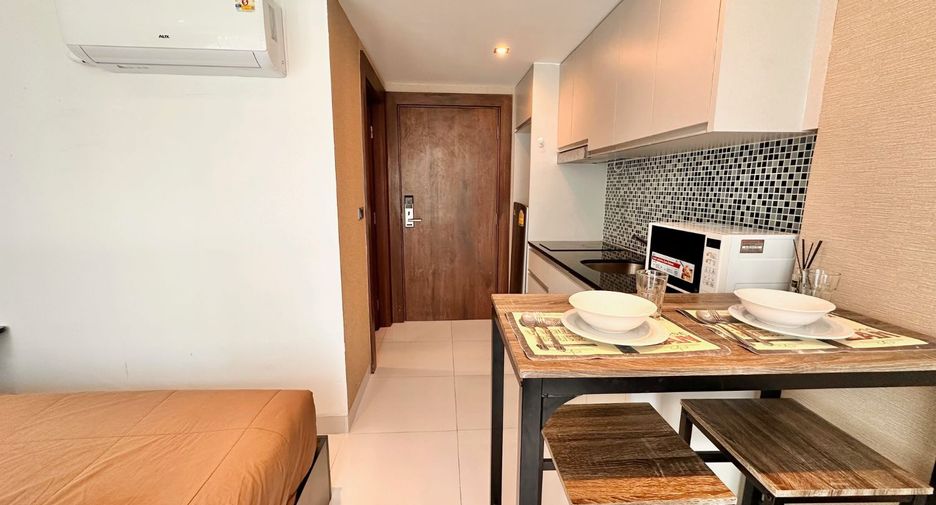 À louer studio condo à Bang Lamung, Chonburi