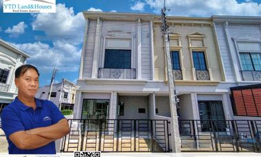 For rent 2 bedrooms townhouse in Bang Phli, Samut Prakan