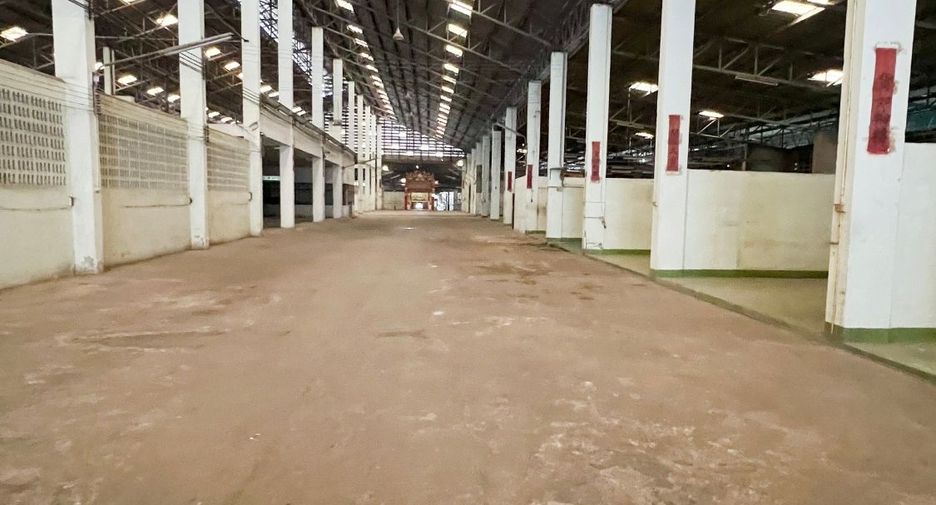 Продажа склад в Mueang Nakhon Pathom, Накхонпатхом