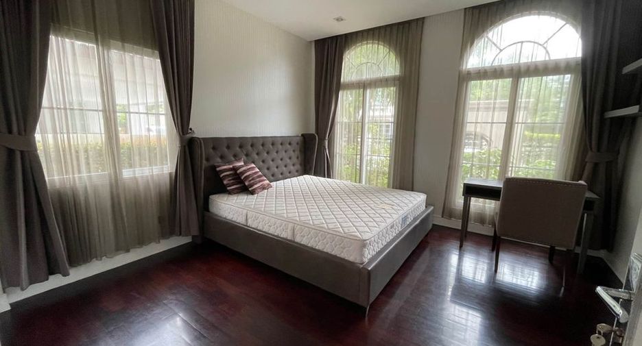Casa en alquiler de 4 habitaciones en Bang Phli, Samut Prakan