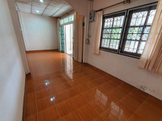For sale 3 bed townhouse in Lak Si, Bangkok