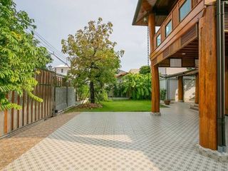 For sale 3 Beds house in Huai Khwang, Bangkok