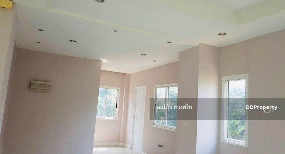 For sale 3 bedrooms house in Prawet, Bangkok