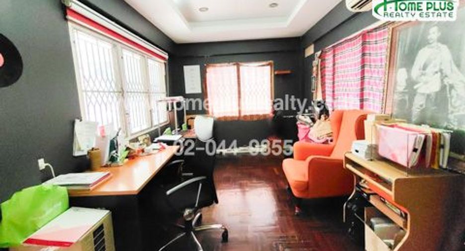 For sale 6 bed house in Bueng Kum, Bangkok