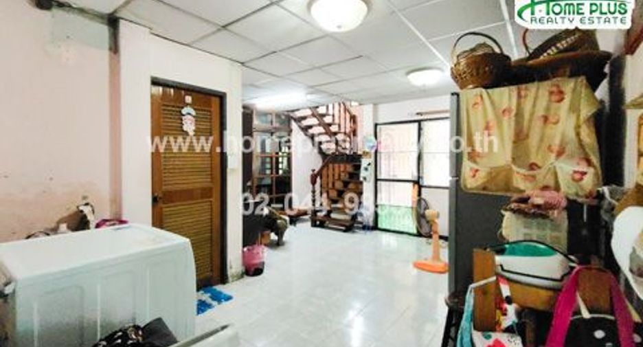 For sale 6 bed house in Bueng Kum, Bangkok