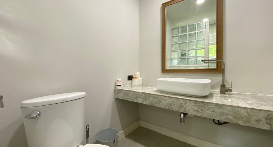 For rent 4 bedrooms house in Hang Dong, Chiang Mai
