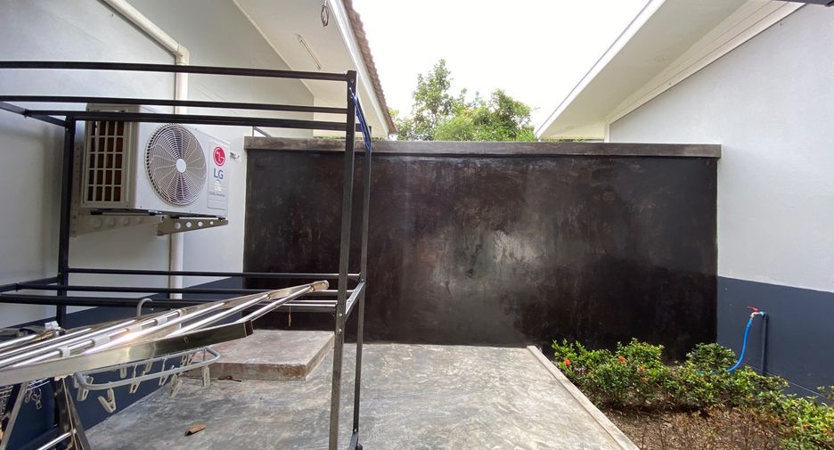 For rent 4 bedrooms house in Hang Dong, Chiang Mai