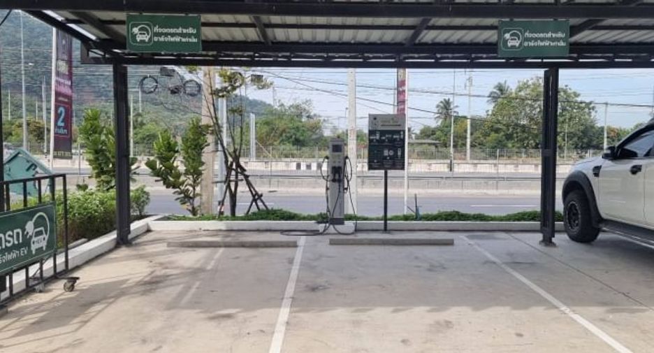 Local comercial en venta en Mueang Chon Buri, Chonburi