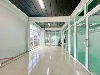 For sale 9 Beds office in Phan Thong, Chonburi