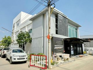 For sale 9 Beds office in Phan Thong, Chonburi