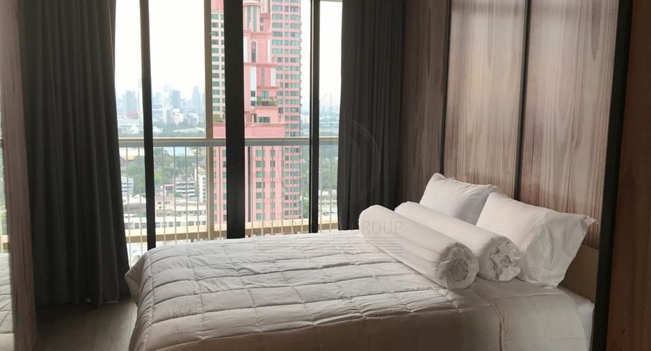 À louer 2 chambres condo à Watthana, Bangkok