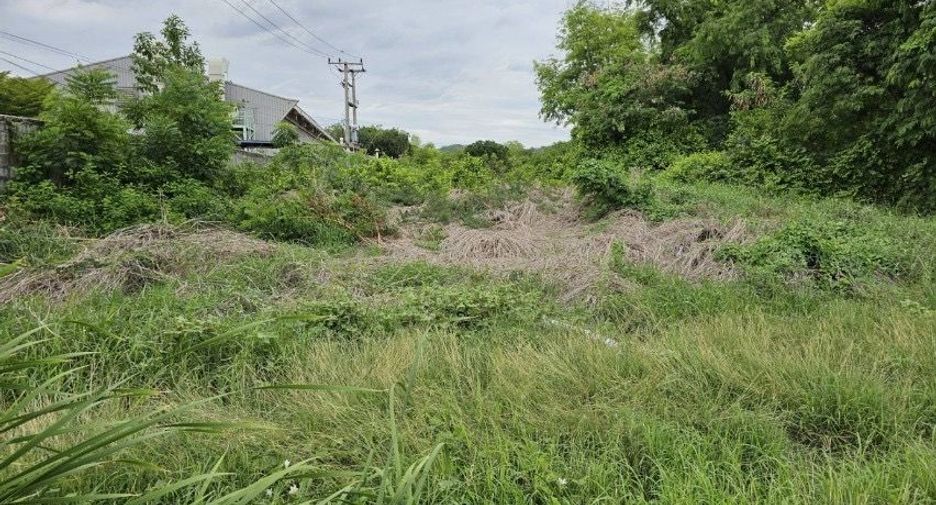 For sale land in Nong Khae, Saraburi Hipflat