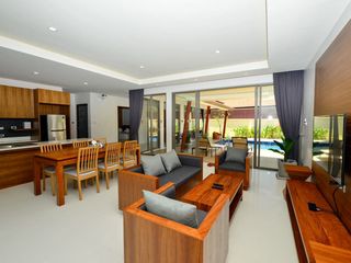 For rent and for sale 3 bedrooms villa in Mueang Phuket, Phuket