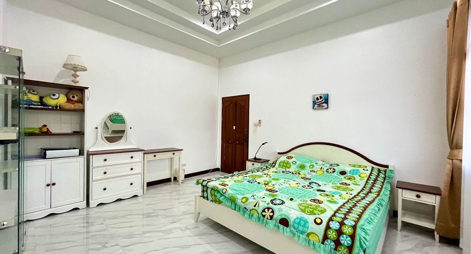 For rent and for sale 3 bed house in Mueang Krabi, Krabi