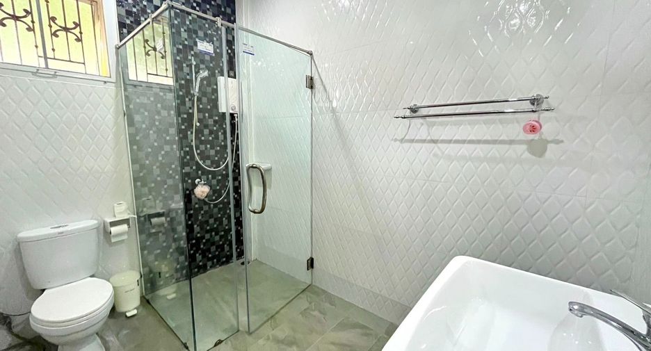 For rent and for sale 3 bed house in Mueang Krabi, Krabi