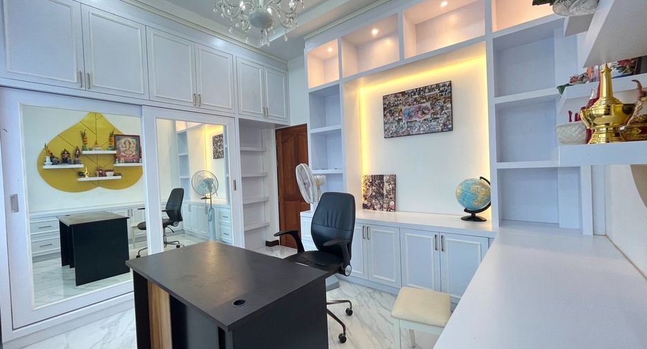 For rent and for sale 3 bed house in Mueang Krabi, Krabi