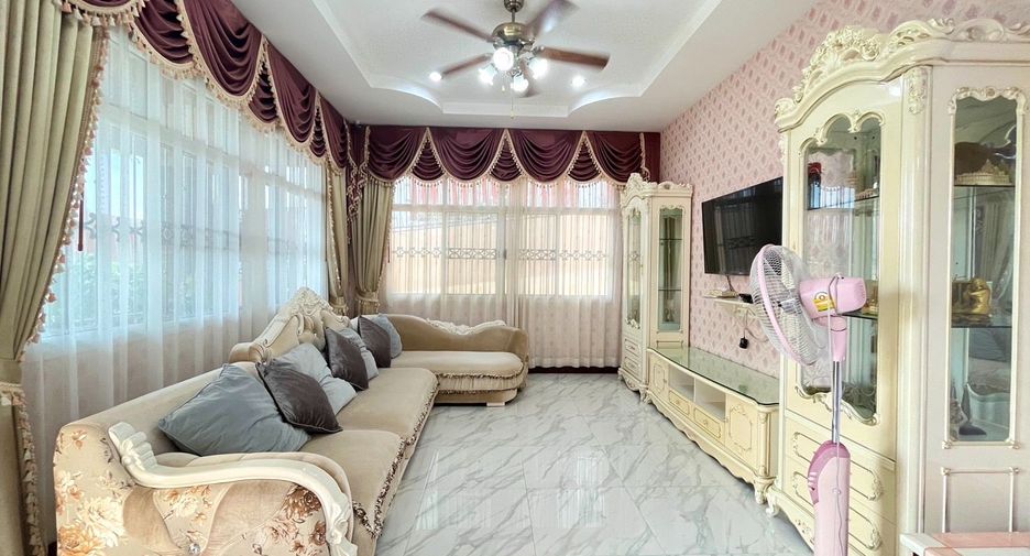 For rent and for sale 3 bed house in Mueang Krabi, Krabi