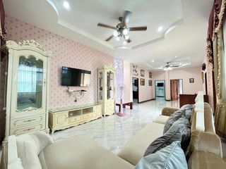 For rent and for sale 3 bed house in Mueang Krabi, Krabi