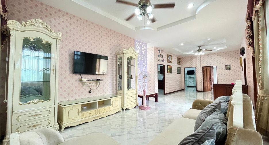For rent and for sale 3 bed house in Mueang Krabi, Krabi