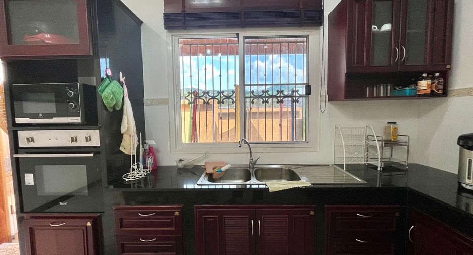 For rent and for sale 3 bed house in Mueang Krabi, Krabi