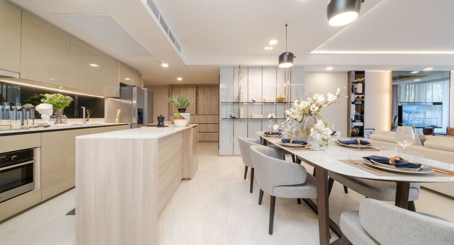 For rent 3 ベッドルーム condo in Watthana, Bangkok