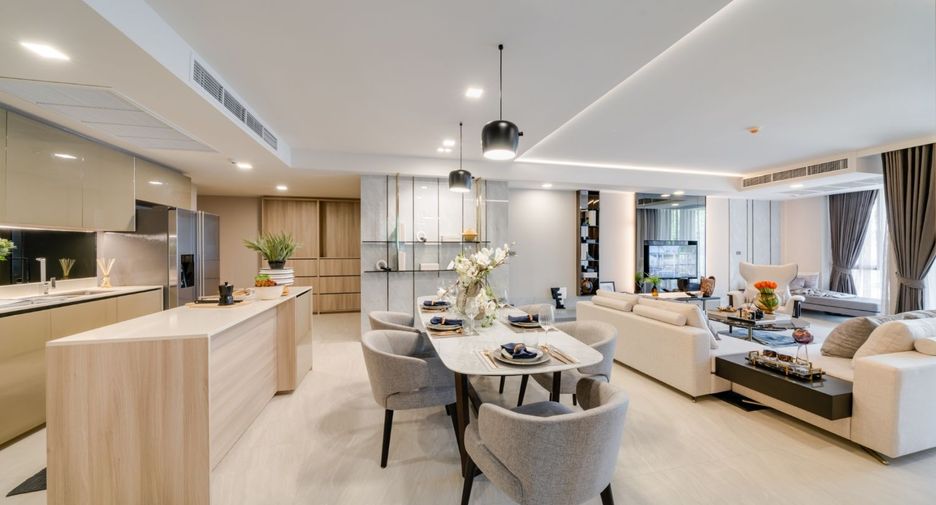 For rent 3 ベッドルーム condo in Watthana, Bangkok