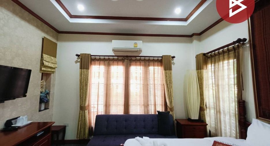 For sale hotel in Mueang Surin, Surin