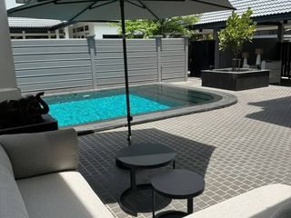 For rent 4 bedrooms villa in Watthana, Bangkok
