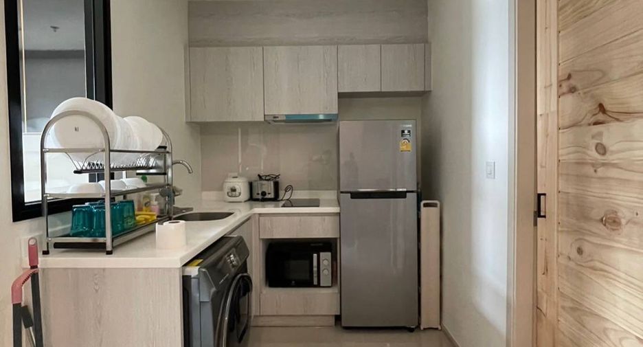 For rent 2 ベッドルーム condo in Watthana, Bangkok