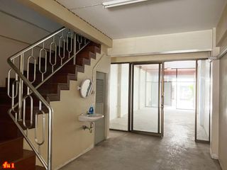 For sale 7 Beds office in Mueang Samut Prakan, Samut Prakan