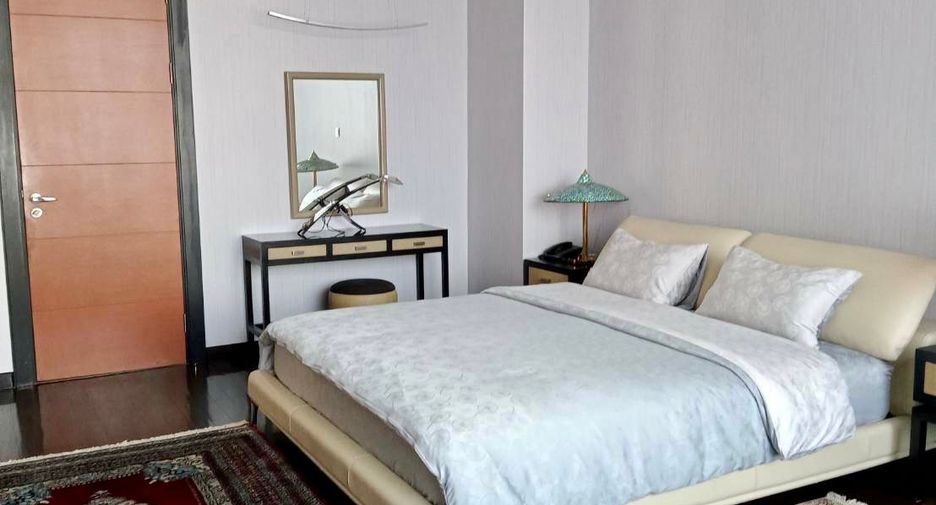 Wohnung zur Miete mit 3 Zimmer in Sathon, Bangkok