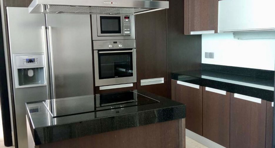 Wohnung zur Miete mit 3 Zimmer in Sathon, Bangkok