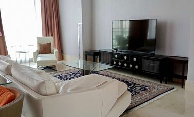 Condo en alquiler de 3 habitaciones en Sathon, Bangkok