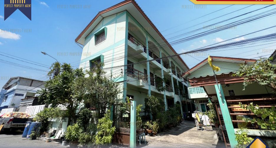For sale 18 bed apartment in Mueang Samut Prakan, Samut Prakan