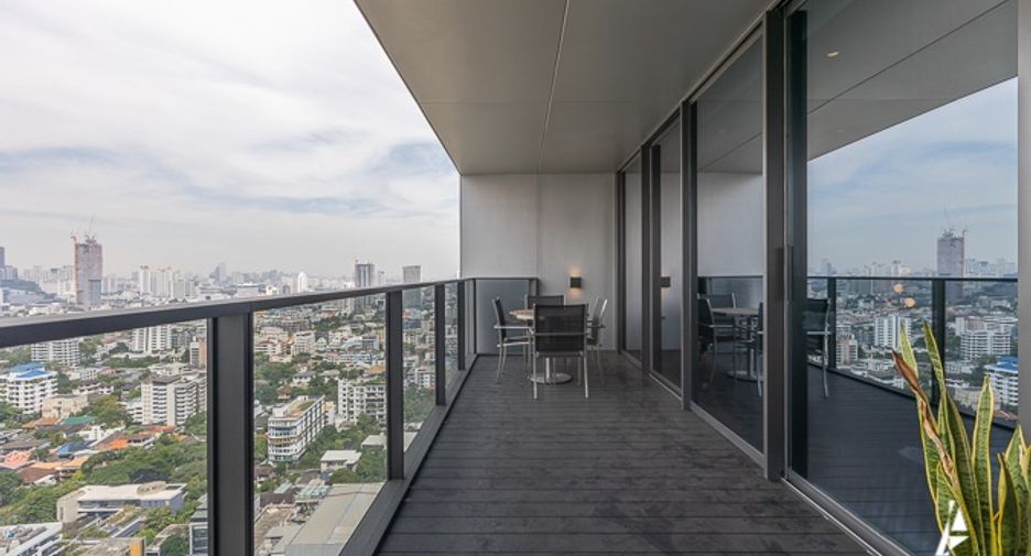 Wohnung zur Miete mit 2 Zimmer in Watthana, Bangkok