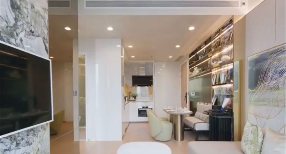 For sale 2 bedrooms condo in Sathon, Bangkok