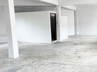 For sale 6 bed retail Space in Mueang Samut Sakhon, Samut Sakhon