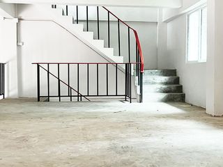 For sale 6 bed retail Space in Mueang Samut Sakhon, Samut Sakhon