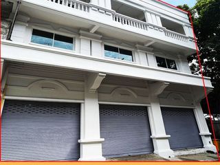 For sale 6 bed retail Space in Mueang Samut Sakhon, Samut Sakhon