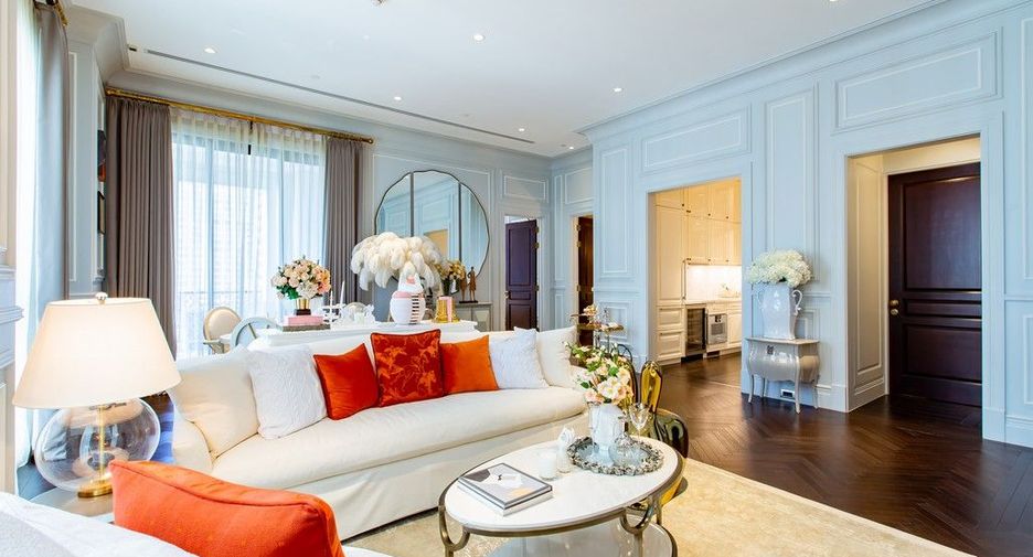 For sale 2 bedrooms condo in Pathum Wan, Bangkok