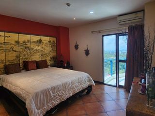 For sale 3 bedrooms condo in Mueang Chon Buri, Chonburi