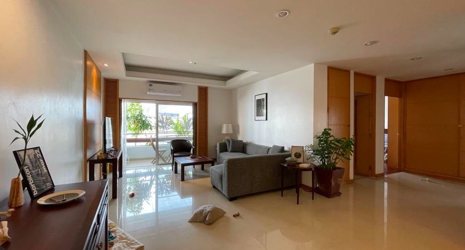 À louer 2 chambres appartement à Sathon, Bangkok