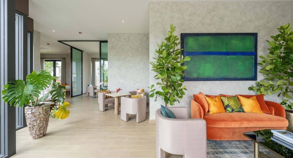 Haus zum Kauf mit 5 Zimmer in Bang Kapi, Bangkok