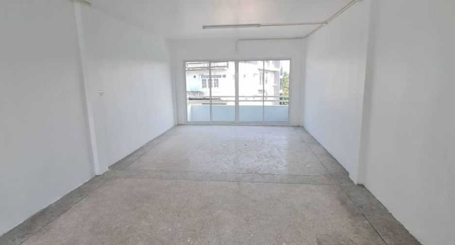 出售 4 卧室 商业空间 在 Bang Khae, 曼谷